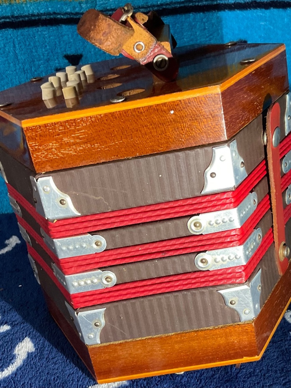 Vintage - RICCODO-Made in Italy- Wood Concertina-Accordion SqueezeBox-20 Button